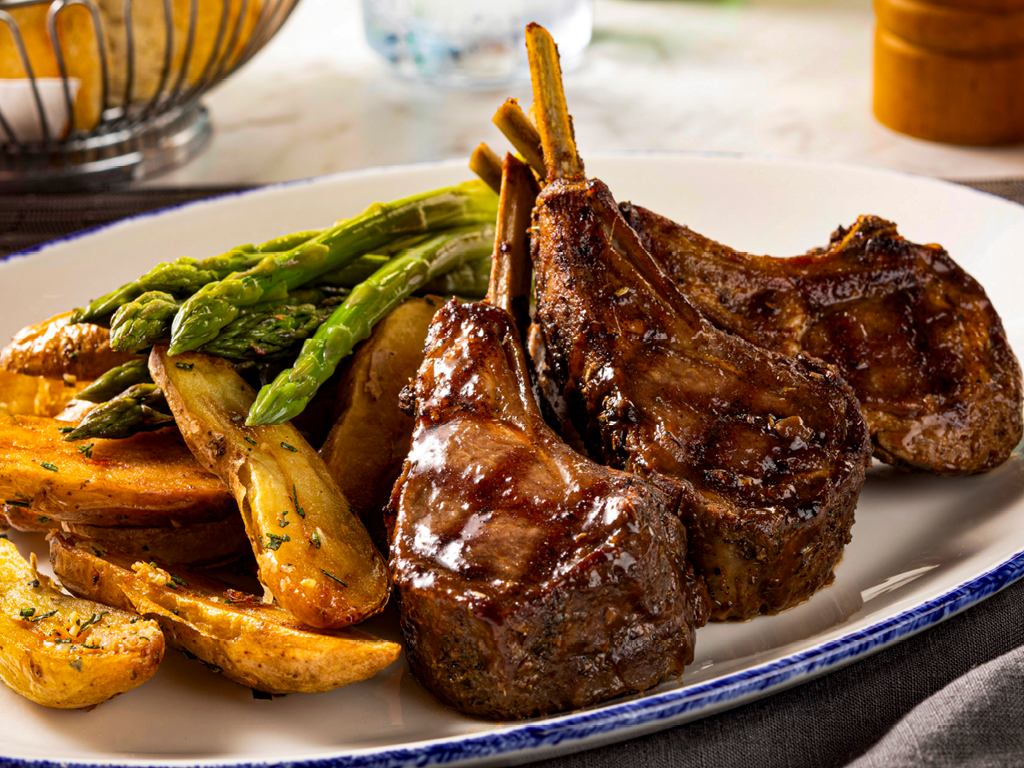 Brio Italian Restaurant Group Dining Corporate Events Lamb Chops side of wedges and asparagus
